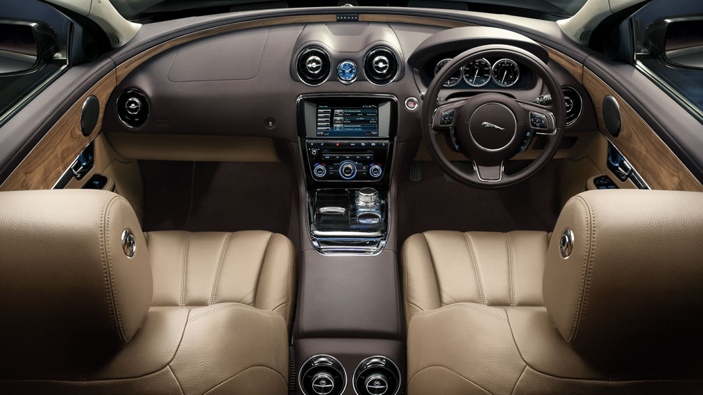 Jaguar XJ Interior Front Dashboard Front Cashew Seats with Truffle